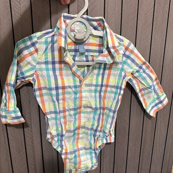 GAP Other - Baby Gap plaid long sleeve body suit 6-12M
